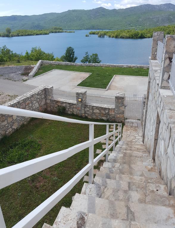 Holiday Home Zoric Нікшич Екстер'єр фото